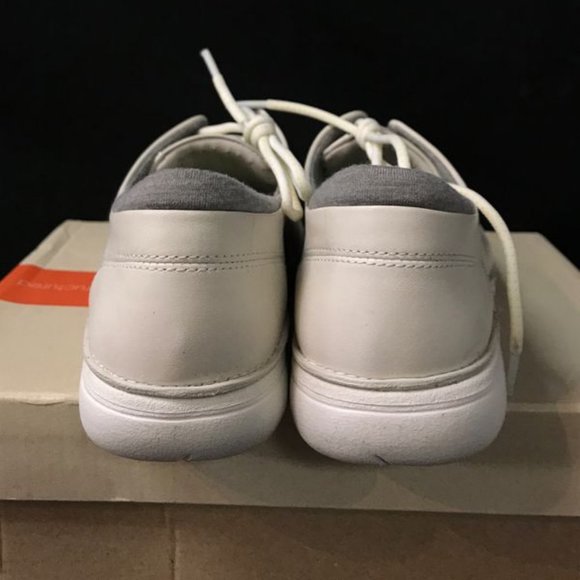 Women's Clarks Un Voltra Lace Up Shoes White - Picture 6 of 8